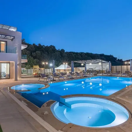 빌라 Luxurious Mare - With 150m Pool Roumelí